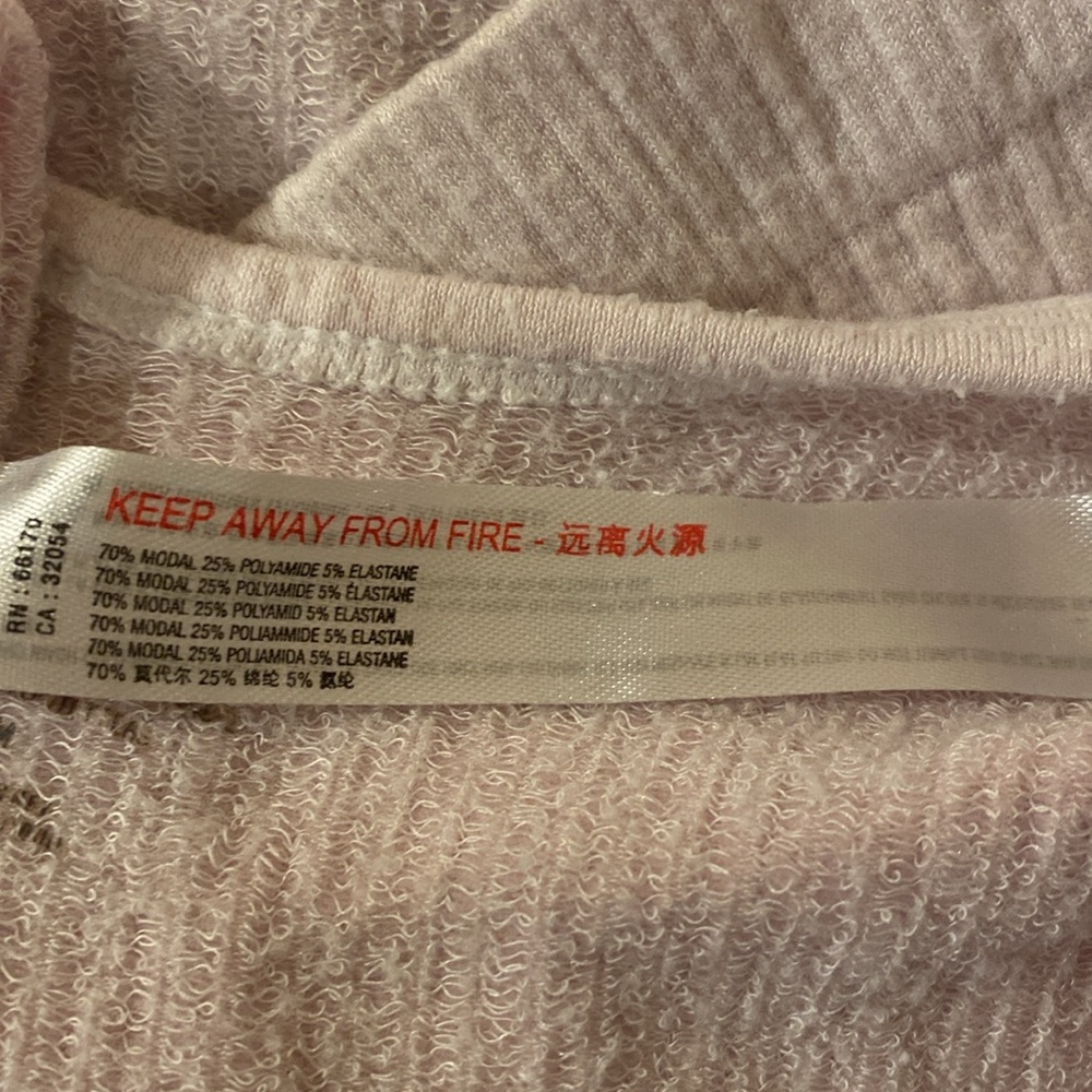 Light Pink Ribbed Tank Top - Picture 5 of 6